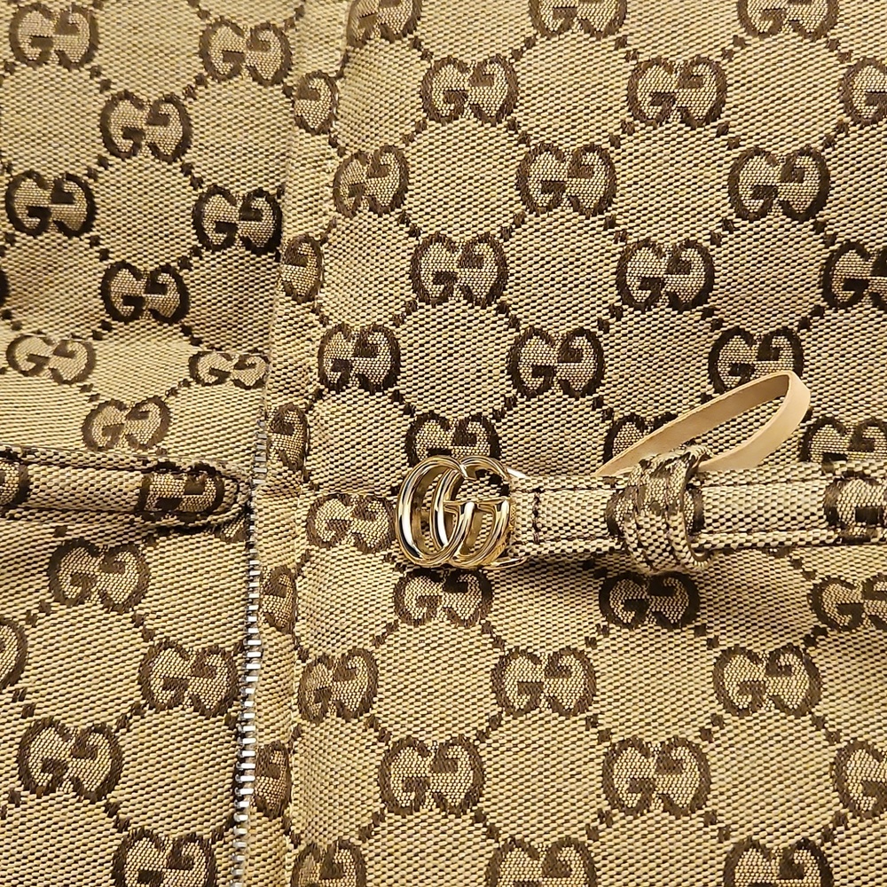 Gucci Beige Monogram Quilted Puffer Jacket - Picture 10 of 14